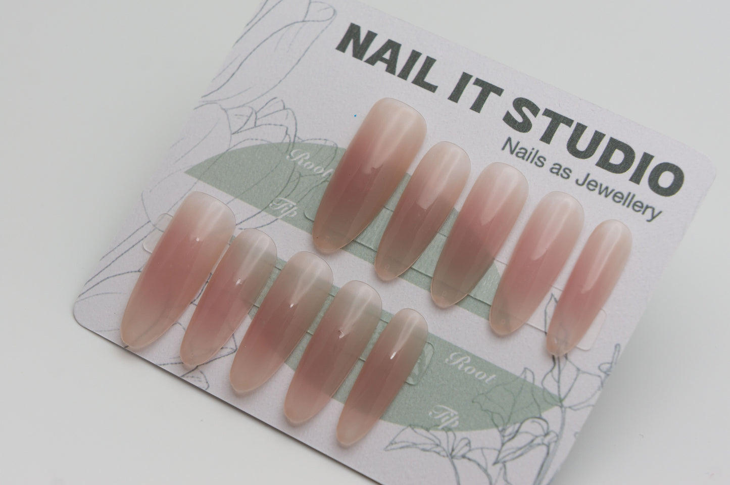 Unghie a Pressione Semplici Effetto Sfumature Blush Rosa Almond Lungo BA004