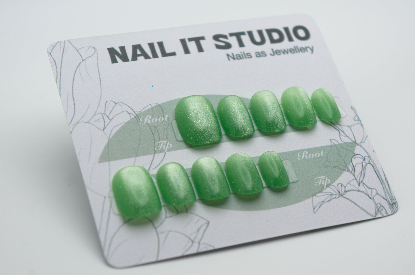 Unghie a Pressione Square Extra Corto Verde con Effetto Cat-eye Semplice BB003