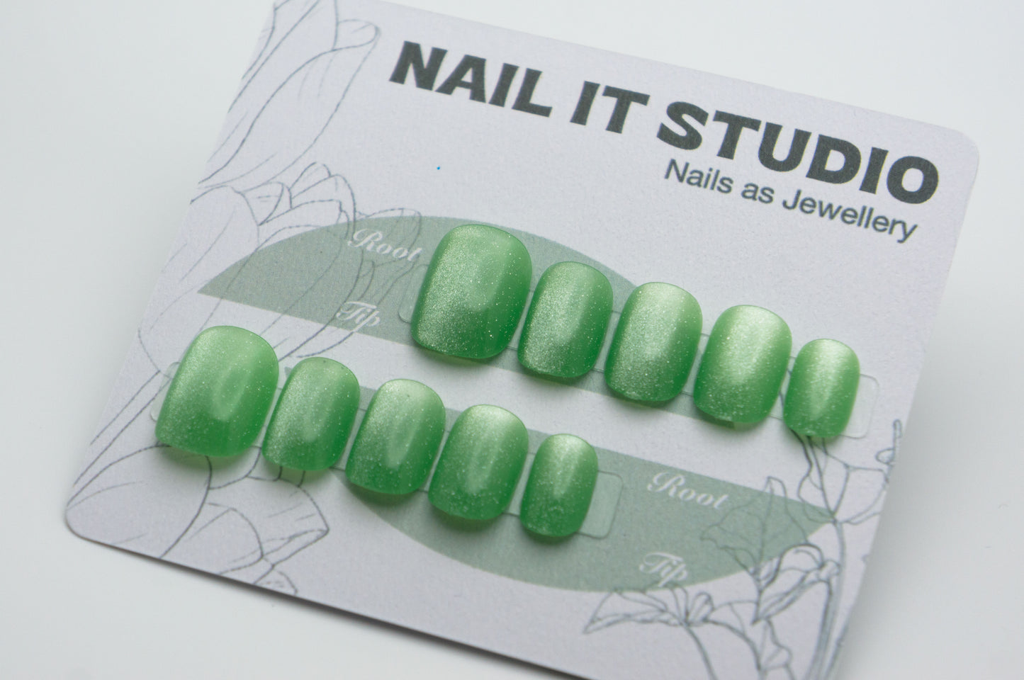Unghie a Pressione Square Extra Corto Verde con Effetto Cat-eye Semplice BB003